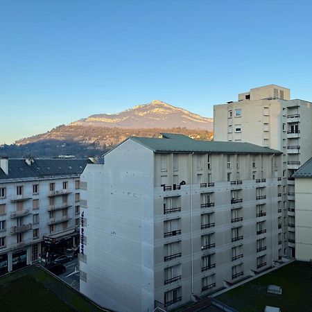 Logement Autour De Moi * * * * * Chambery Ngoại thất bức ảnh