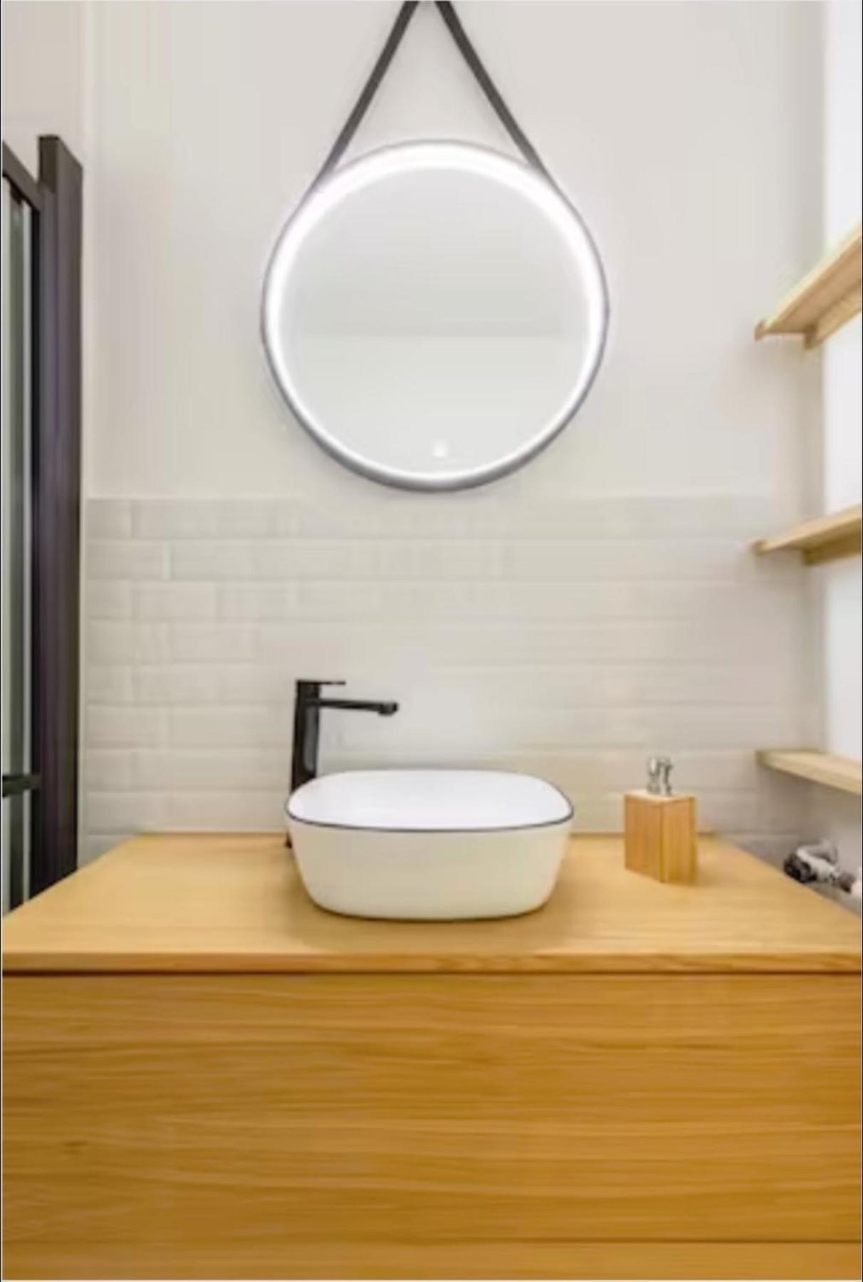 Logement Autour De Moi * * * * * Chambery Ngoại thất bức ảnh