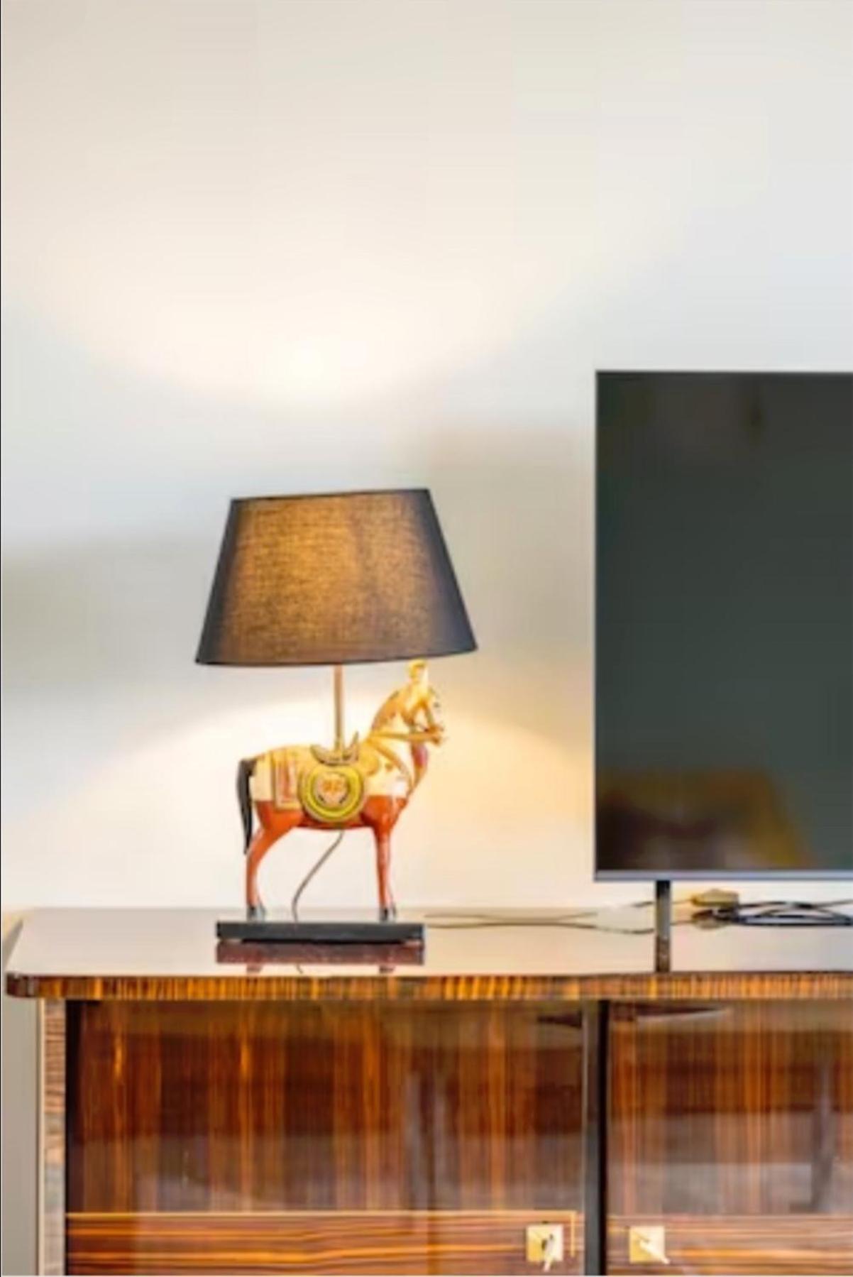 Logement Autour De Moi * * * * * Chambery Ngoại thất bức ảnh